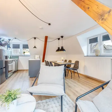 Vonmos Burg&moselblick * ברנקסטל - קיס