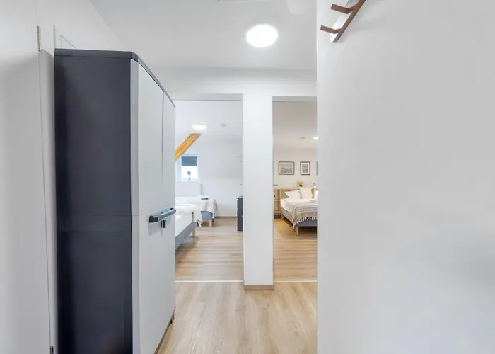 Vonmos Burg&moselblick * Bernkastel-Kues